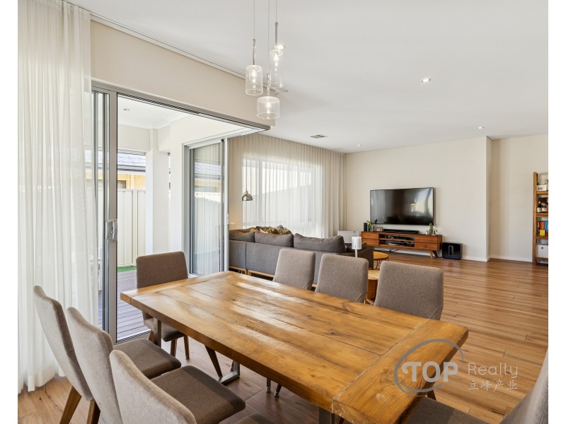 20A Riga Crescent, Willetton WA 6155