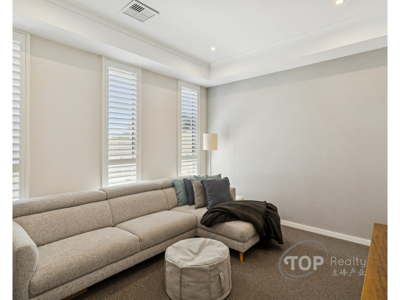 20A Riga Crescent, Willetton WA 6155