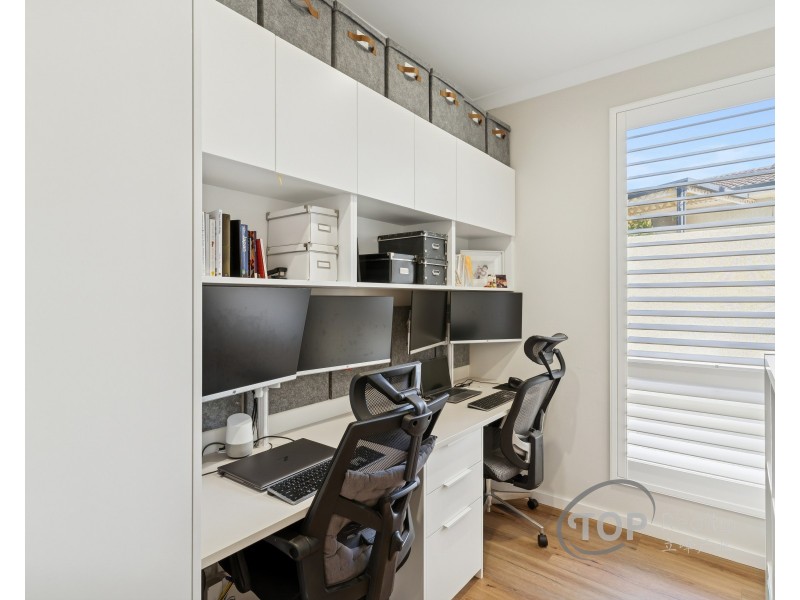 20A Riga Crescent, Willetton WA 6155