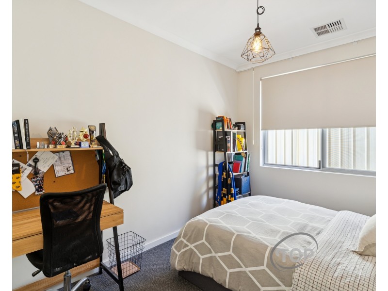 20A Riga Crescent, Willetton WA 6155