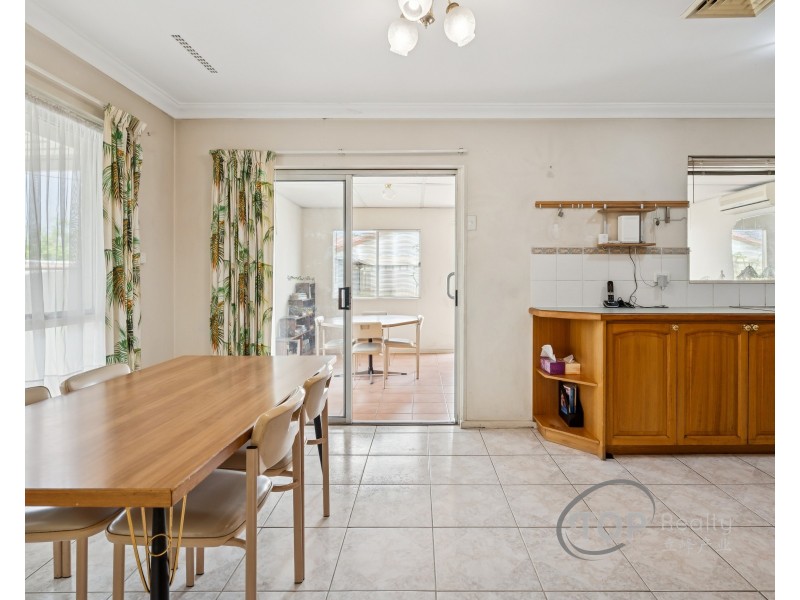 19 Glennon Way, Rossmoyne WA 6148