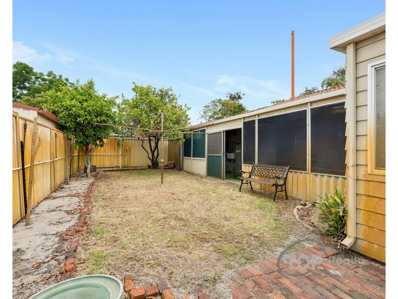 19 Glennon Way, Rossmoyne WA 6148