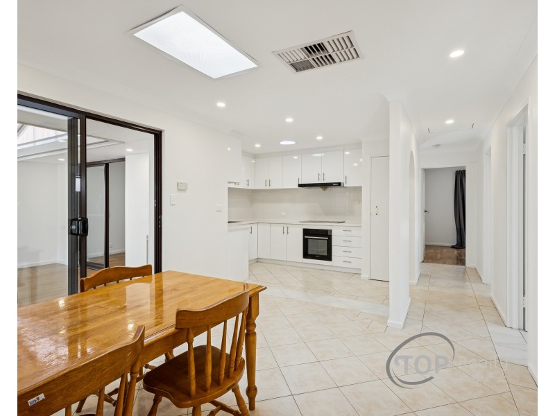 16 Darian Drive, Willetton WA 6155