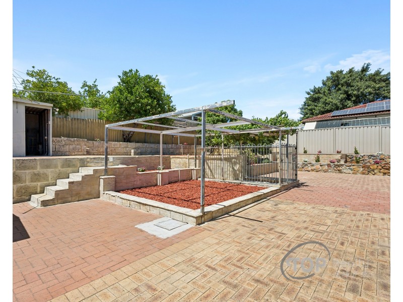 16 Darian Drive, Willetton WA 6155