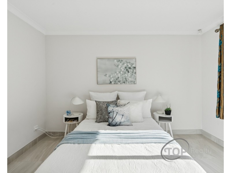 28 Calvera Gardens, Piara Waters WA 6112