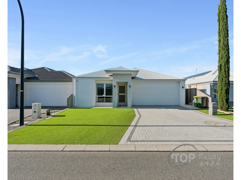 28 Calvera Gardens, Piara Waters WA 6112