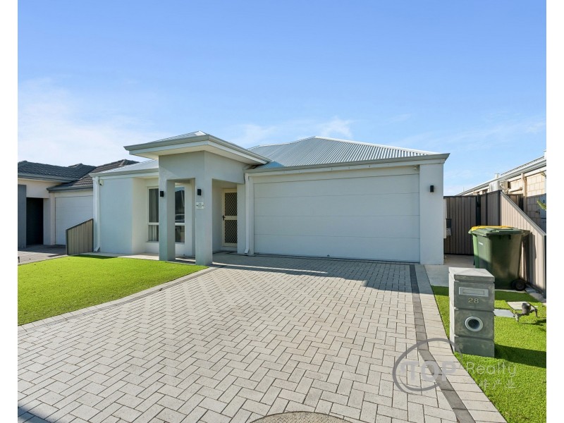 28 Calvera Gardens, Piara Waters WA 6112