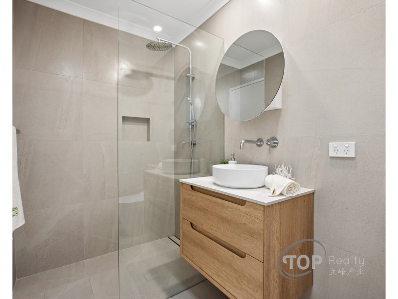 42 Panamuna Drive, Willetton WA 6155