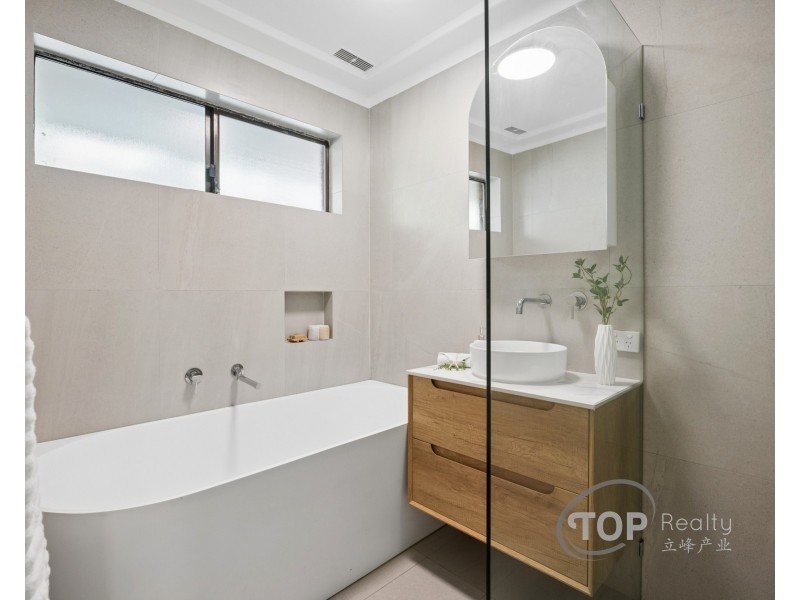 42 Panamuna Drive, Willetton WA 6155