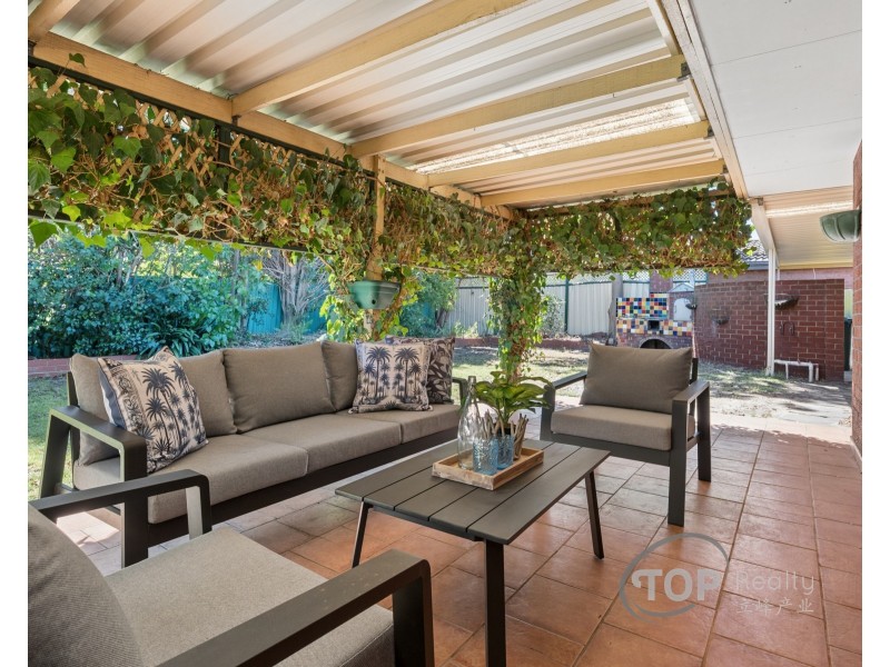 42 Panamuna Drive, Willetton WA 6155