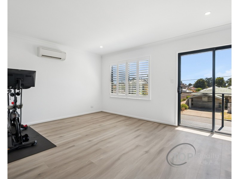 28 Tricourt Grove, Riverton WA 6148