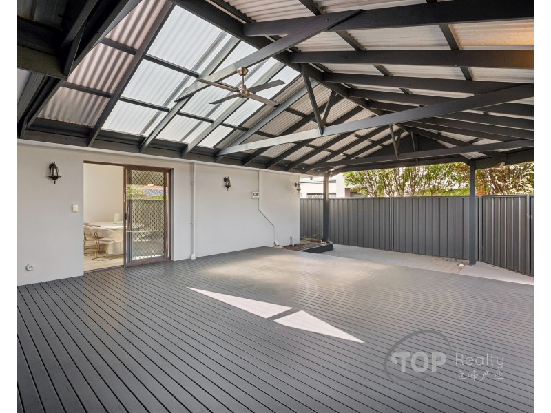 28 Tricourt Grove, Riverton WA 6148