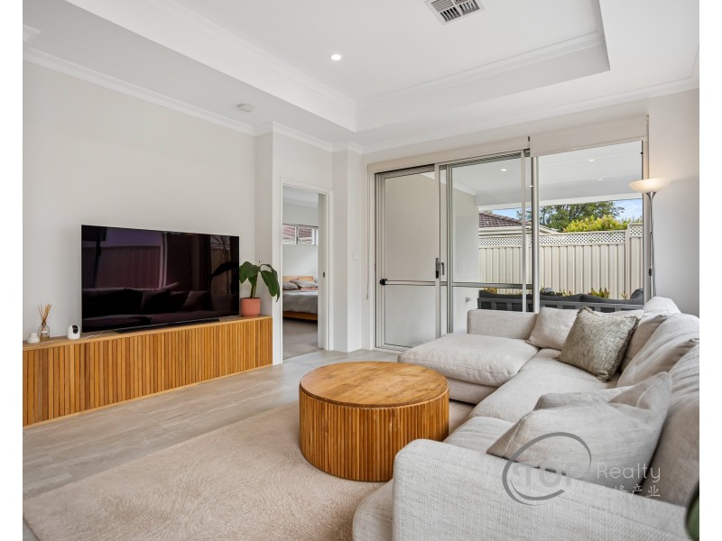 93 Bungaree Road, Wilson WA 6107