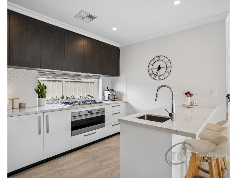 93 Bungaree Road, Wilson WA 6107