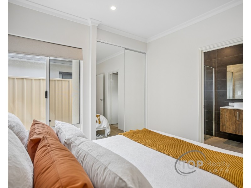 93 Bungaree Road, Wilson WA 6107