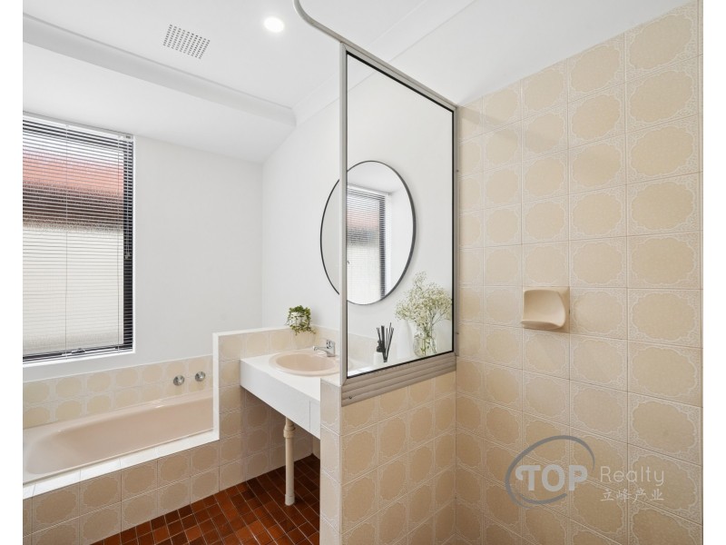 8 Hertford Close, Bull Creek WA 6149