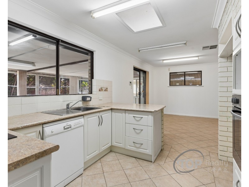 30 Mirrelia Way, Riverton WA 6148