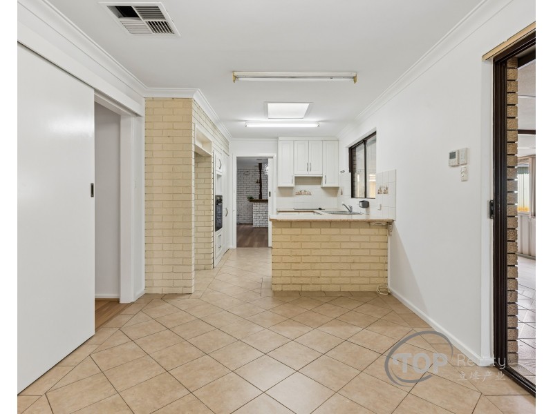 30 Mirrelia Way, Riverton WA 6148