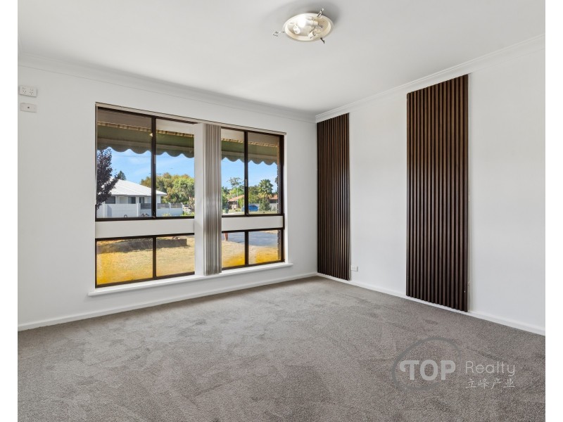 30 Mirrelia Way, Riverton WA 6148