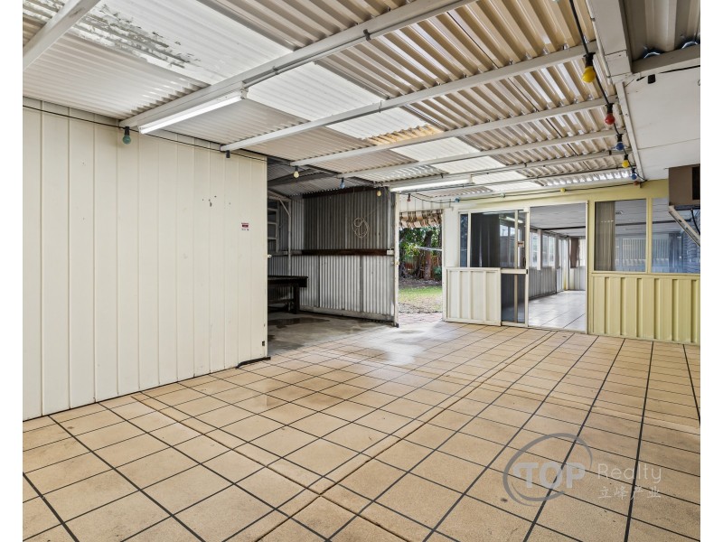 30 Mirrelia Way, Riverton WA 6148