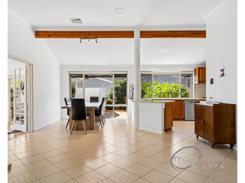 34 Sinclair Crescent, Winthrop WA 6150