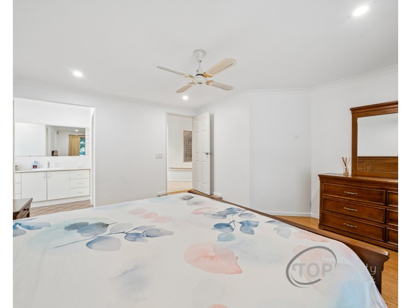 34 Sinclair Crescent, Winthrop WA 6150