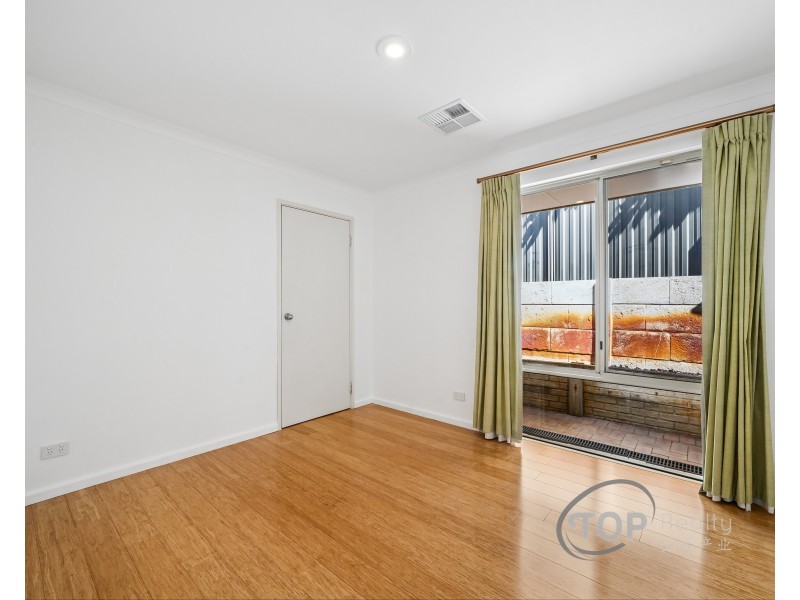 34 Sinclair Crescent, Winthrop WA 6150