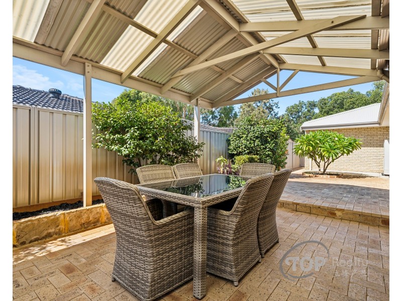 34 Sinclair Crescent, Winthrop WA 6150