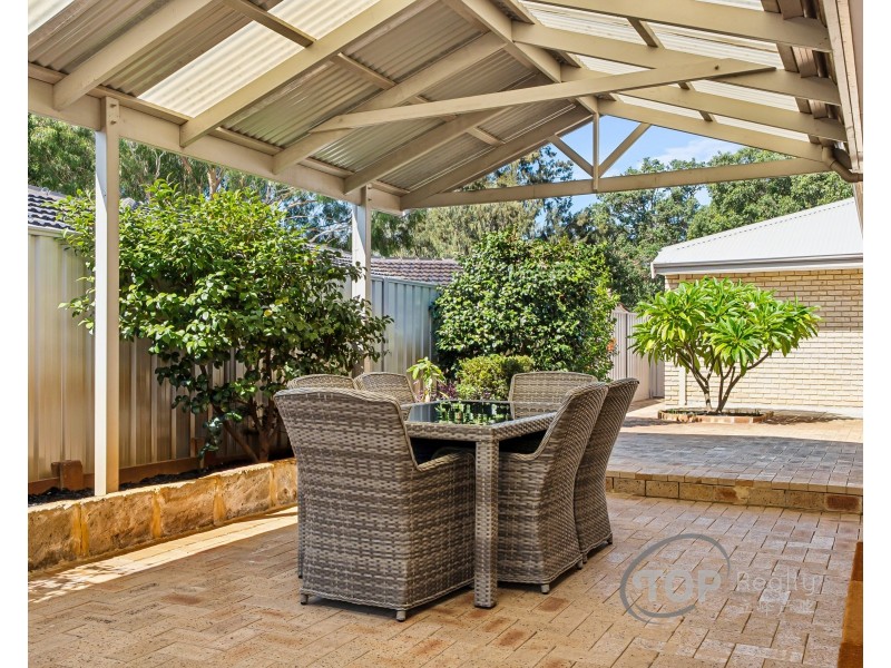 34 Sinclair Crescent, Winthrop WA 6150