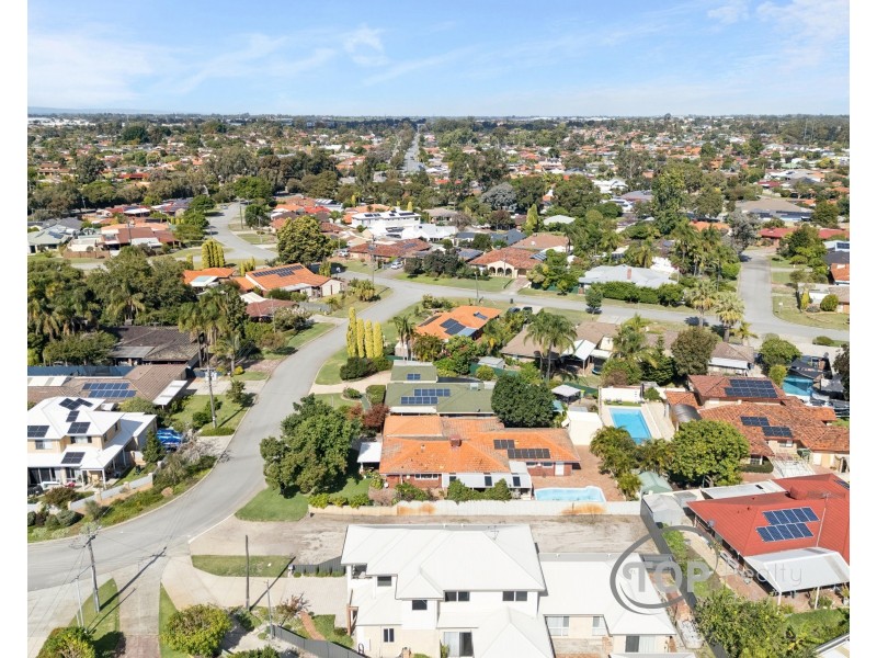 8A Meldreth Court, Willetton WA 6155