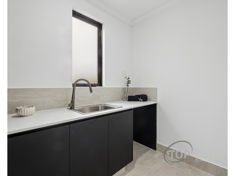 43 Kalangedy Drive, Riverton WA 6148