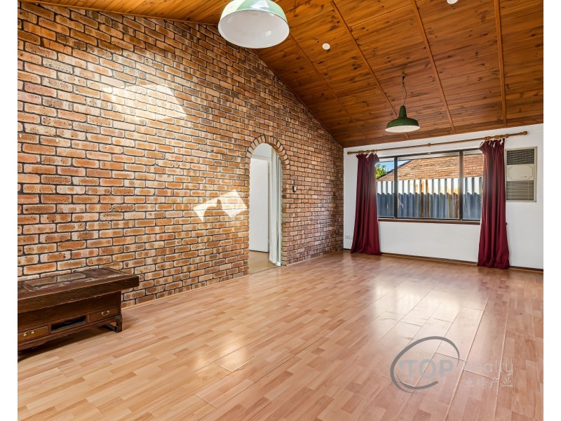 16 Cobalt Place, Riverton WA 6148
