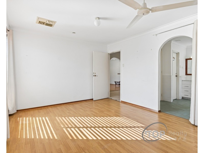 16 Cobalt Place, Riverton WA 6148