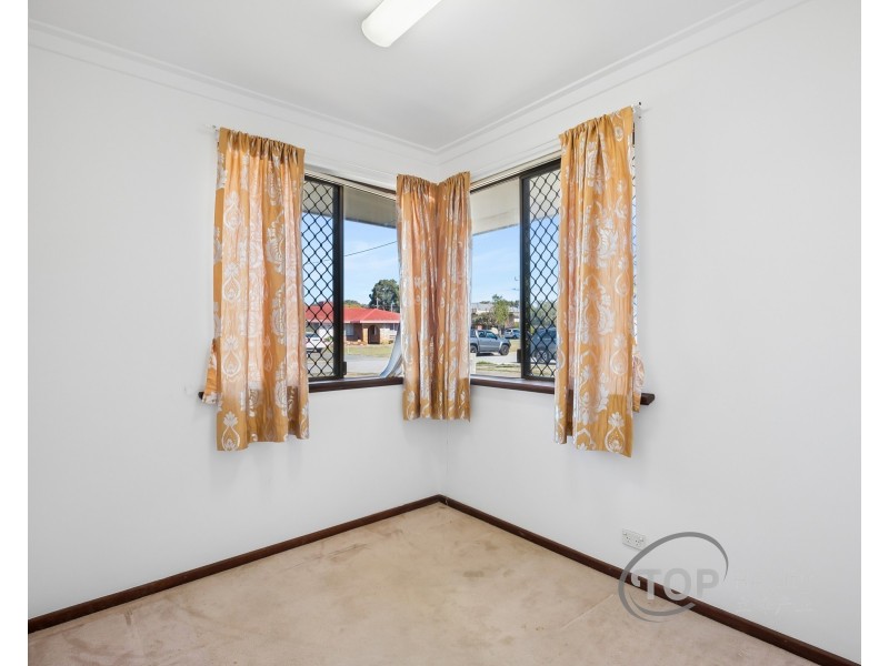 4 Falcon Court, Willetton WA 6155