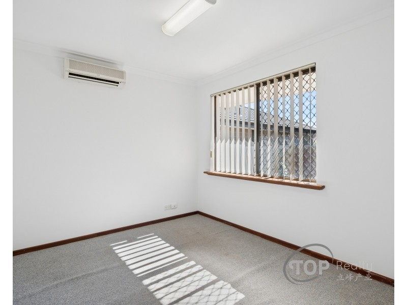 4 Falcon Court, Willetton WA 6155