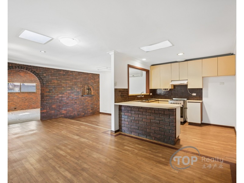 4 Falcon Court, Willetton WA 6155