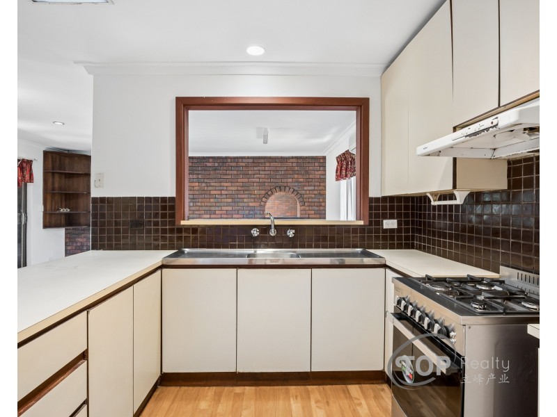 4 Falcon Court, Willetton WA 6155