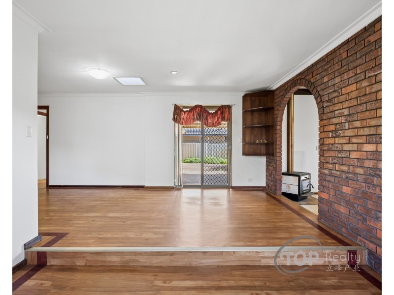 4 Falcon Court, Willetton WA 6155