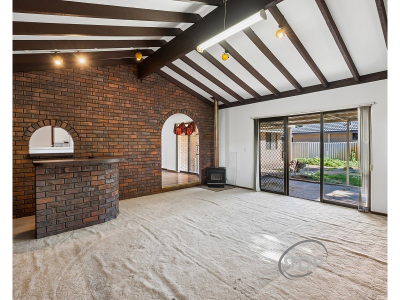 4 Falcon Court, Willetton WA 6155
