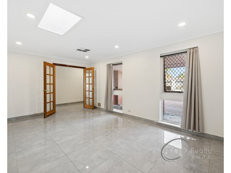 3 Dartford Street, Bull Creek WA 6149