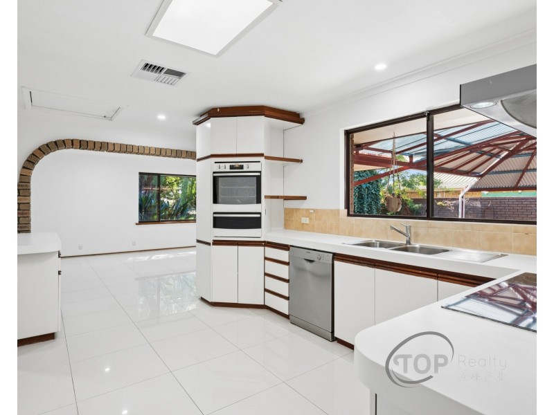 3 Princeton Court, Thornlie WA 6108