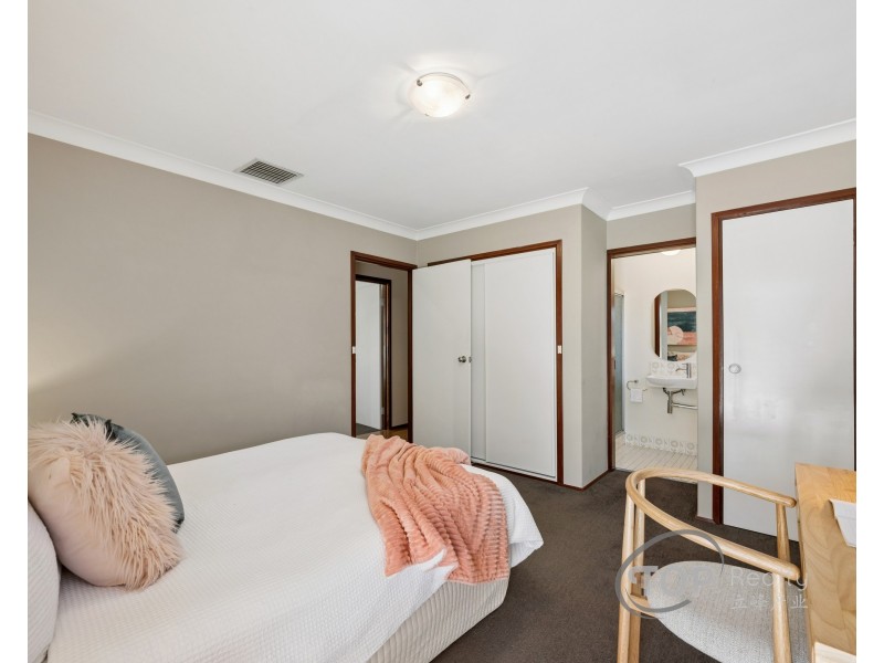 10 Hertford Close, Bull Creek WA 6149