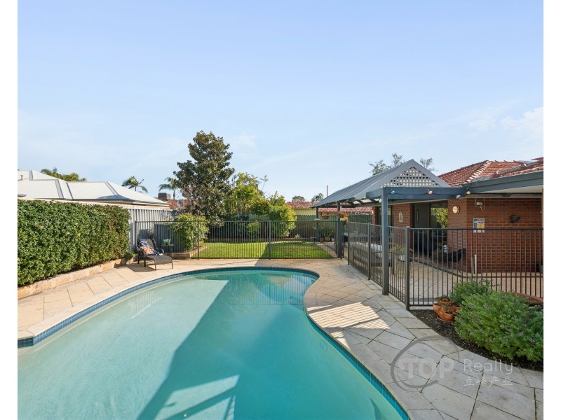 10 Hertford Close, Bull Creek WA 6149