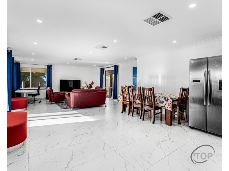 Unit 2/23 Elgon Hill, Willetton WA 6155