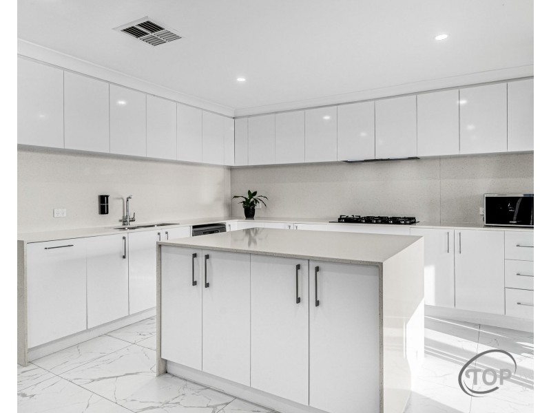 Unit 2/23 Elgon Hill, Willetton WA 6155