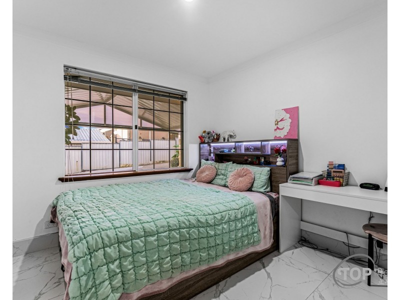 Unit 2/23 Elgon Hill, Willetton WA 6155
