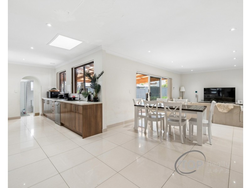 40 Ruffian Loop, Willetton WA 6155