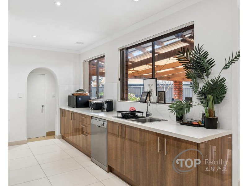40 Ruffian Loop, Willetton WA 6155