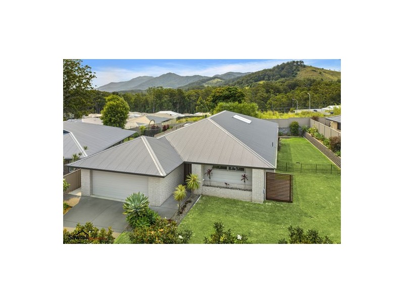 19 Banyo Close, Bonville NSW 2441