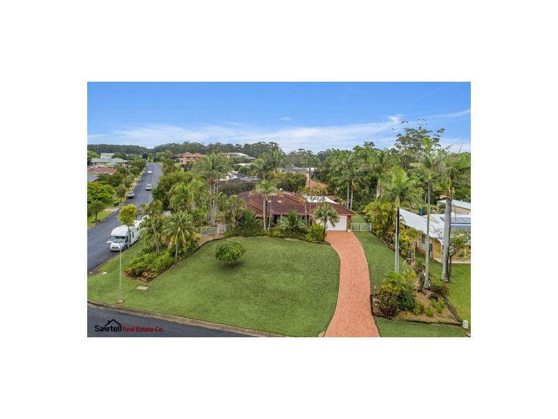 2 Sea Breeze Place, Boambee East NSW 2452